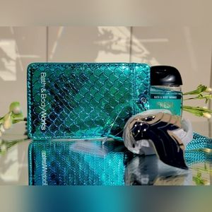 B&BW Wearable Iridescent Mermaid Scales ID Card Pocketbac Holder & Refill